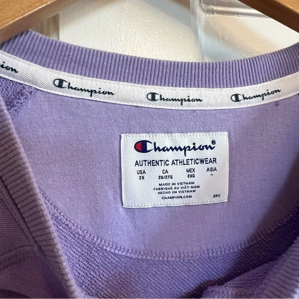 Lilac Champion Women's Campus French Terry Graphic Crew Shirt